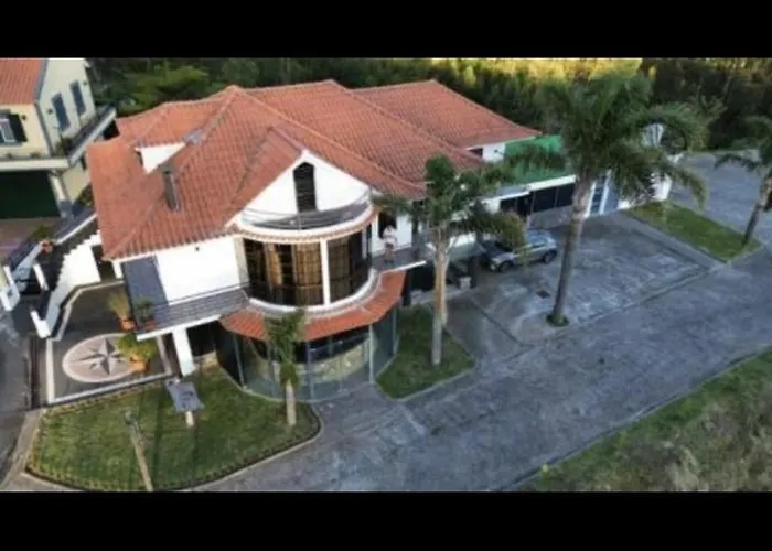 Villa Hollywood Campanário